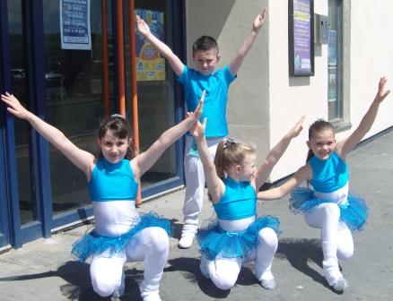 Connah, India, Manon & Rhianon (Electric Blue)